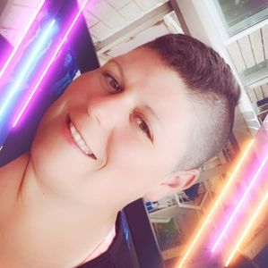 Meet your Posher, Mel